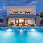 Villa Zrinko Privlaka (Zadar)