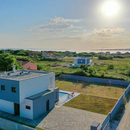 Villa Zrinko Privlaka (Zadar)