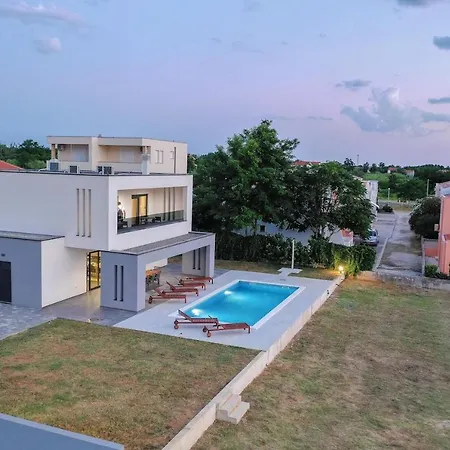Villa Zrinko *