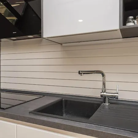 Vila Zrinko Privlaka (Zadar)